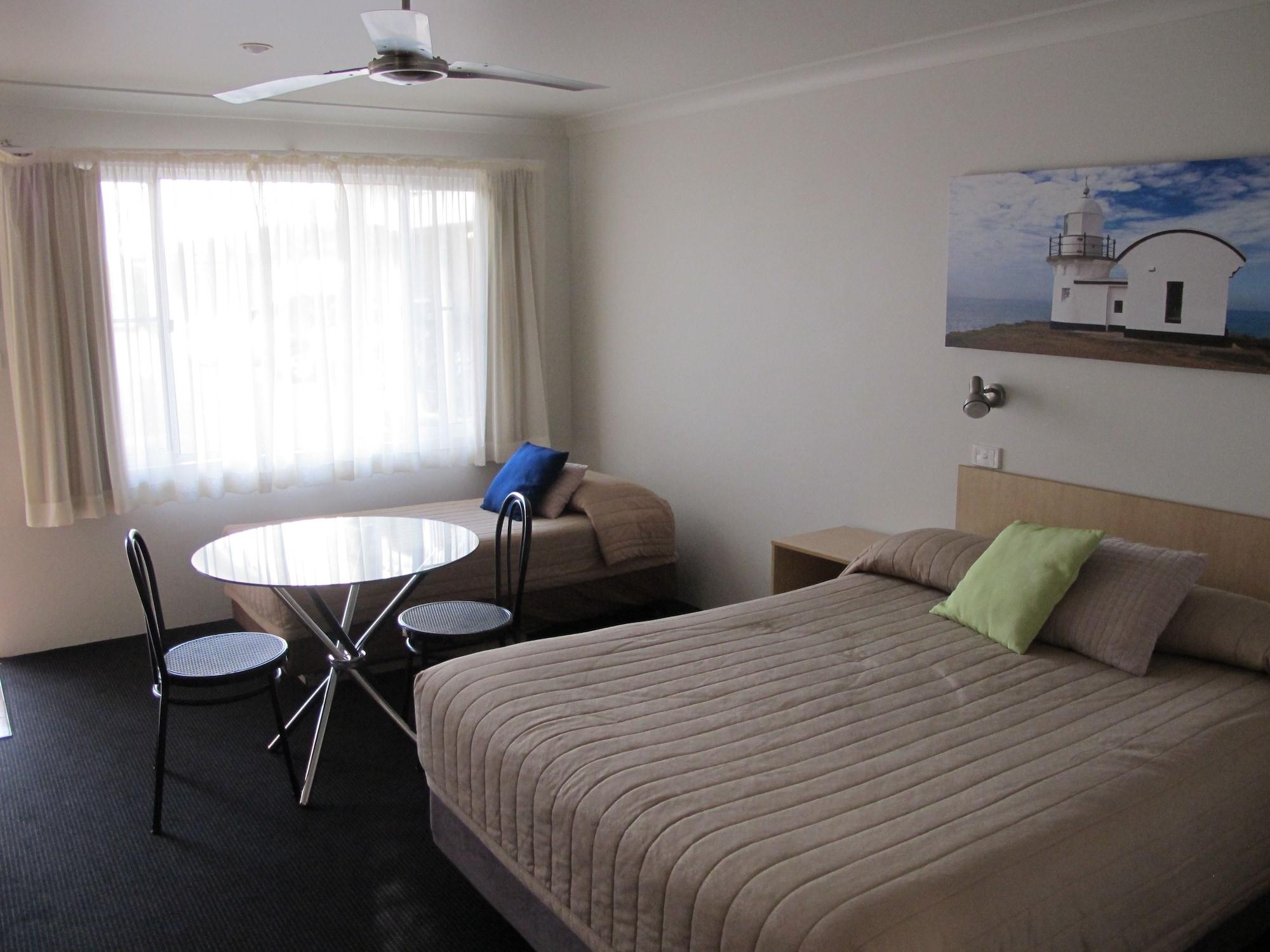 Aston Hill Motor Lodge Port Macquarie Bagian luar foto