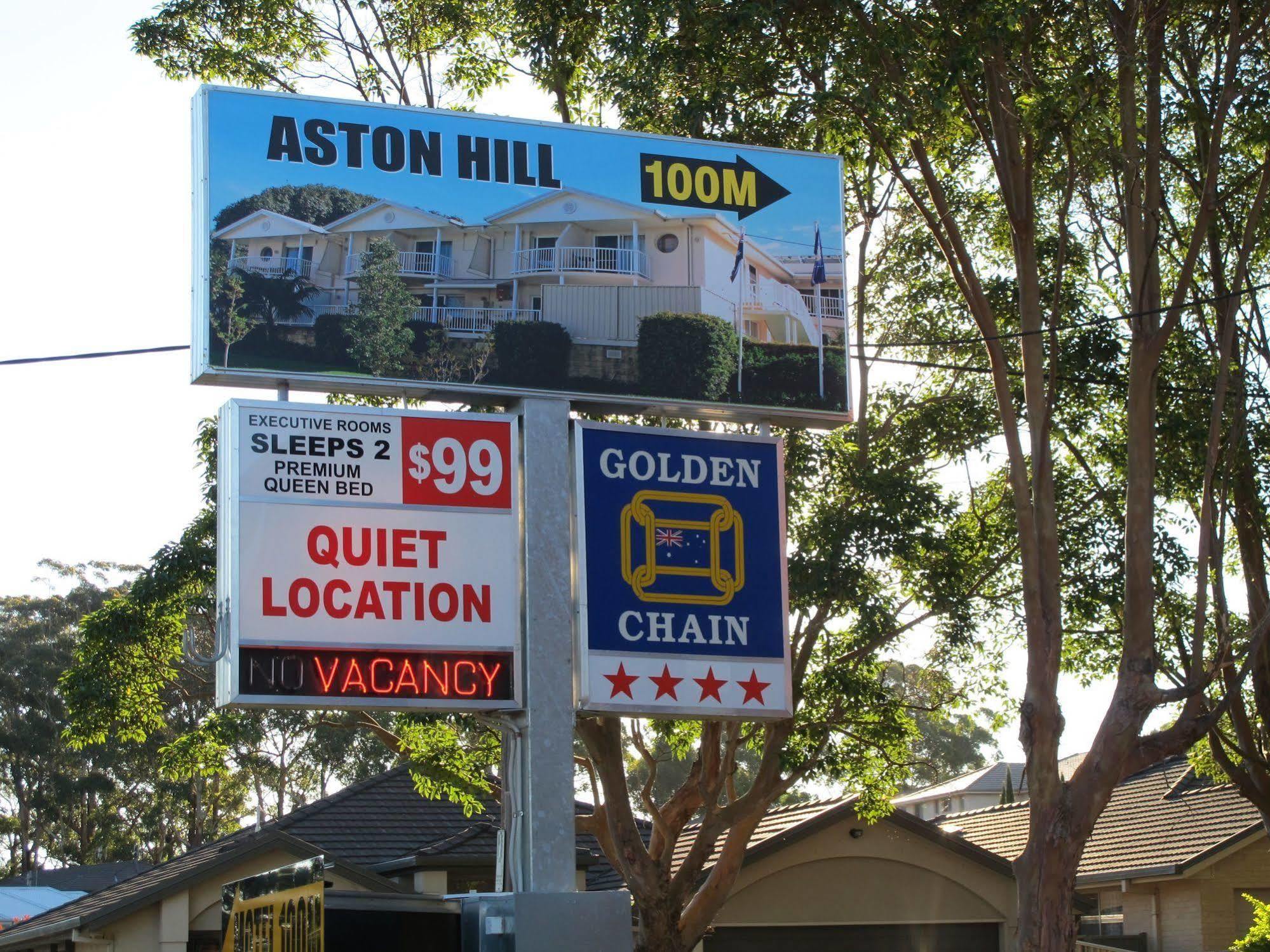 Aston Hill Motor Lodge Port Macquarie Bagian luar foto